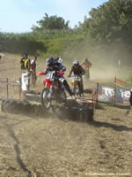 Moto - Course sur prairie Saint André en Royans